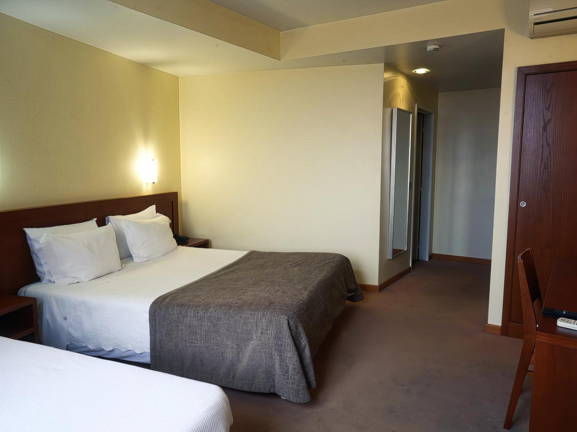 Hotel Sao Francisco Лейрия Экстерьер фото